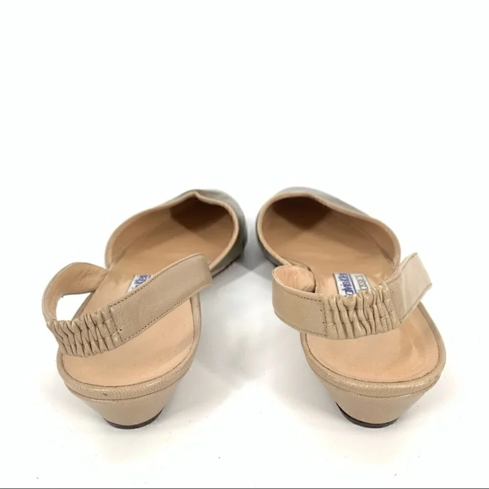 New Calvin Klein Classics heel 8 N olive green  Tan Italian leather vintage 80s